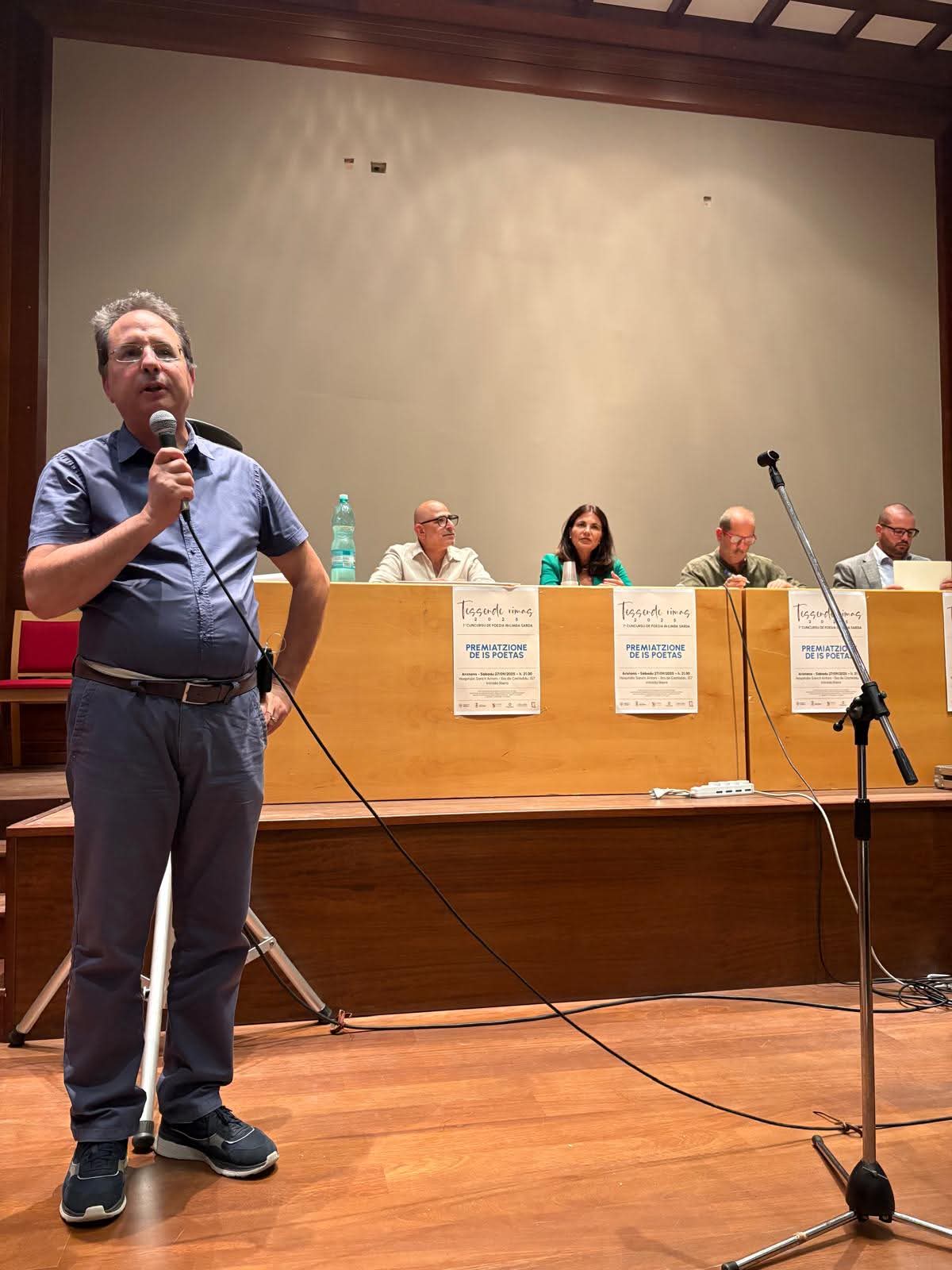 Visualizza la notizia: Premiados is poetas de su cuncursu ‘Tessende rimas’